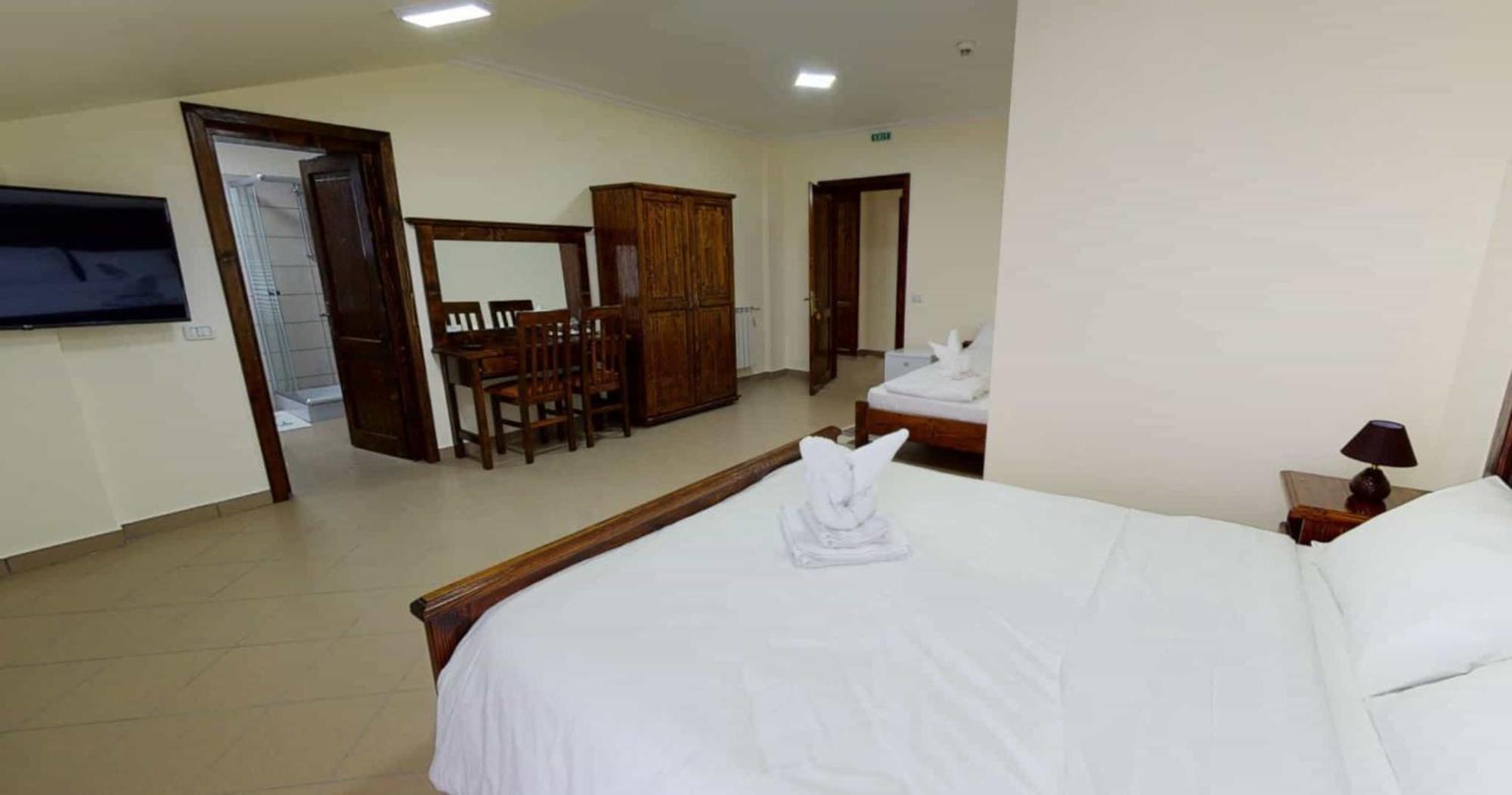 Hotel Rabbit Bran Моєчу-де-Жос Екстер'єр фото